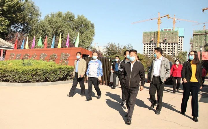 愿尊老愛老的傳統(tǒng)美德不斷的傳承、發(fā)揚、光大